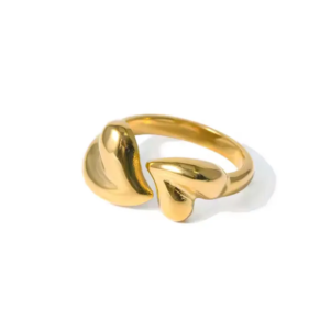 Ring met Gouden Hartjes